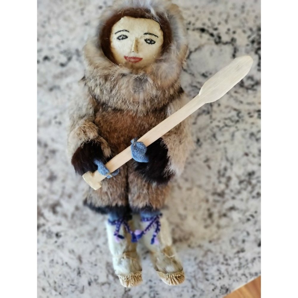 ESKIMO Inuit DOLL Real Fur (Rabbit/Deer/?) and Leather Hand Crafted VTG Paddle